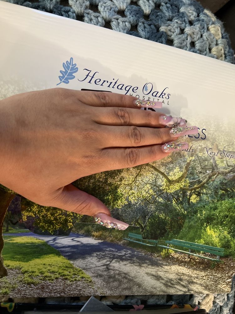 Heritage Oaks Hospital - grief counselor in Sacramento, CA