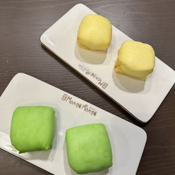 Mango Mango Dessert - durian and mango pancakes - Desserts Near Me - Edison, New Jersey Mango Mango Dessert - durian and mango pancakes - Desserts Near Me - Edison, New Jersey