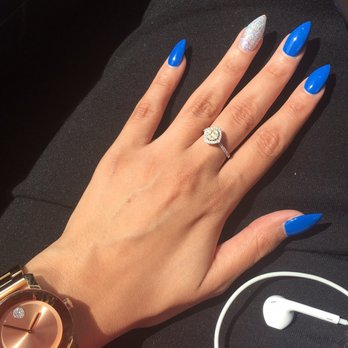 Hollywood Nails - Best nail salon I've been !! - Nail Salons Near Me - Bensalem, Pennsylvania