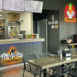 Tacogdoches - Interior