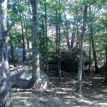 Elephant Rocks State Park - Parks Near Me - Belleview, Missouri