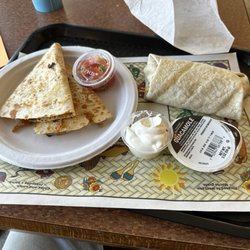 Miguels - Half order chicken quesadilla and a taco rita