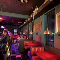 Kenny’s Upstairs - Bar area