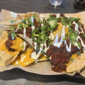 Geartooth Alewerks - Messy yummy nachos - Breweries Near Me - Placerville, California