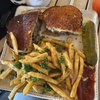 Monica's Livermore - Monica's melt - Breakfast & Brunch Near Me - Livermore, California Monica's Livermore - Monica's melt - Breakfast & Brunch Near Me - Livermore, California