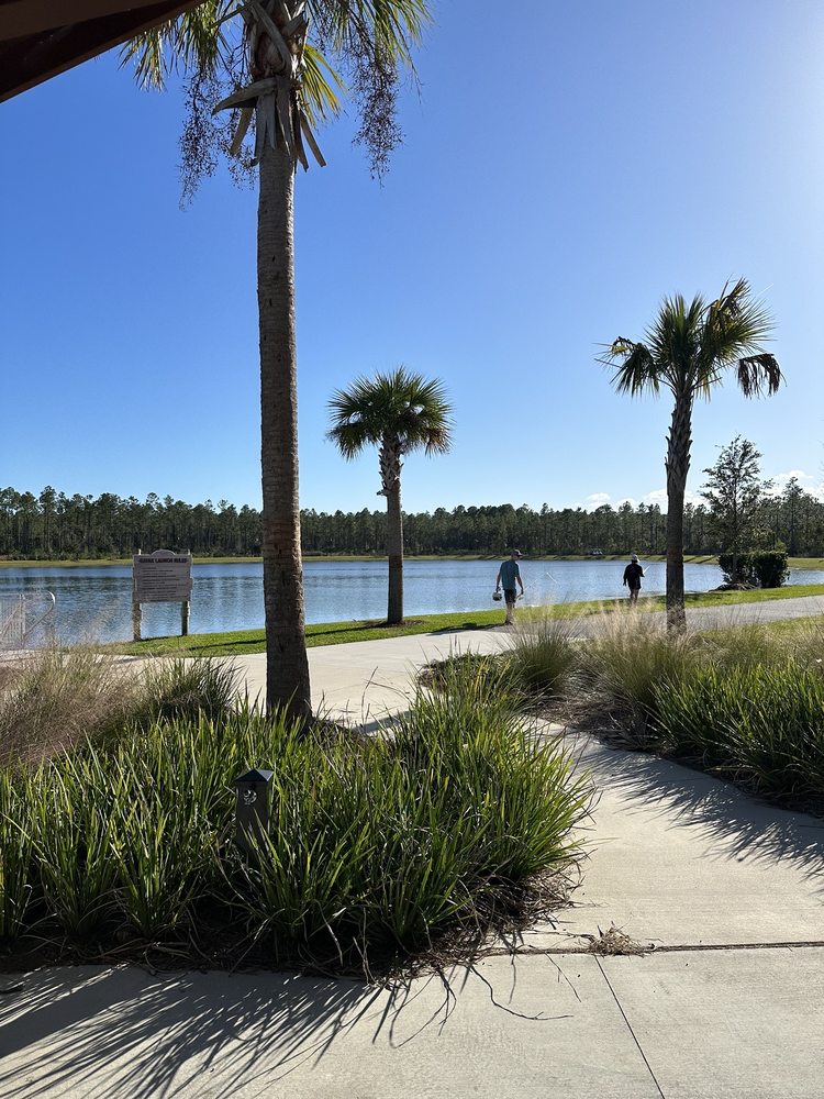 Settlers Pond Image