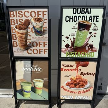 La Cha - Outside - Bubble Tea Near Me - Hawthorne, California