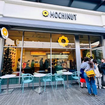 Mochinut - University Village - Store exterior - Bubble Tea Near Me - Seattle, Washington