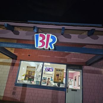 Baskin-Robbins - Outside - Ice Cream & Frozen Yogurt Near Me - Covina, California Baskin-Robbins - Outside - Ice Cream & Frozen Yogurt Near Me - Covina, California