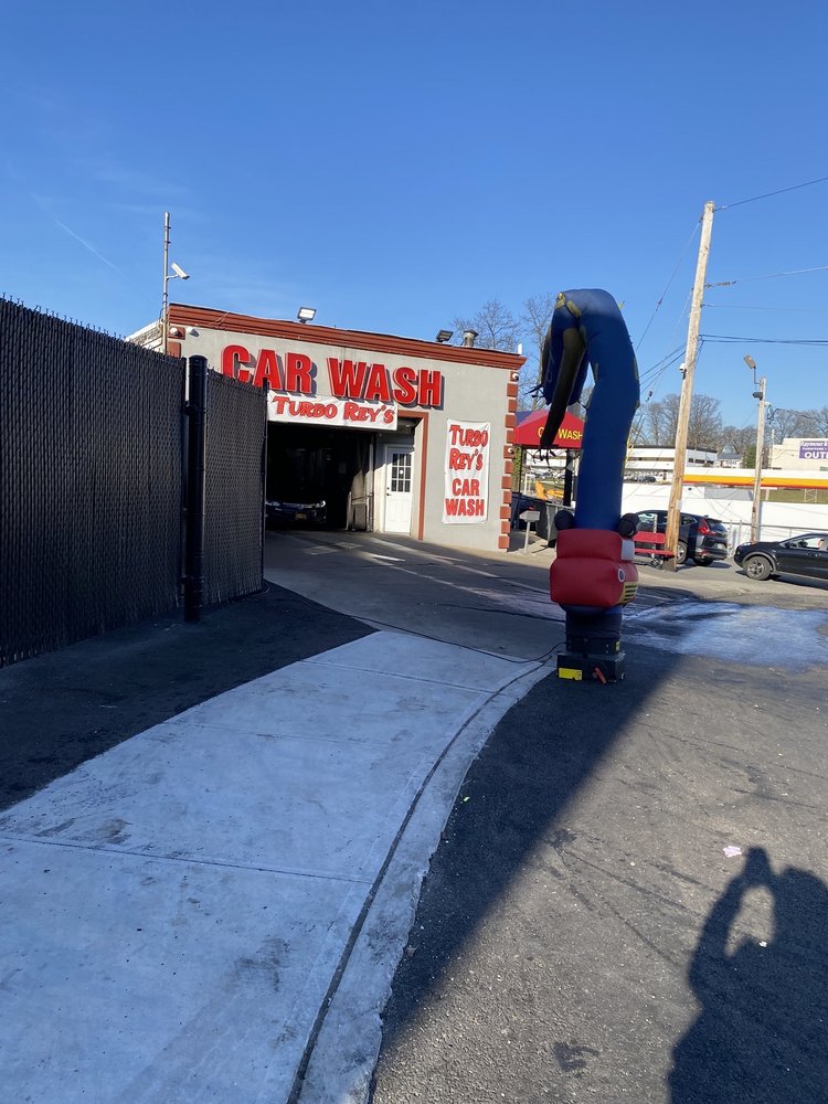 CENTRAL PARK AUTO WASH Updated September 2024 32 Photos & 28