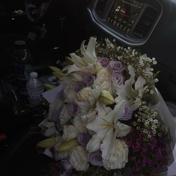 Felice Flowers And Design - Florists Near Me - Van Nuys, California Felice Flowers And Design - Florists Near Me - Van Nuys, California