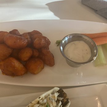 Flatz Restaurant and Lounge - Cauliflower Buffalo - New American Near Me - Broomfield, Colorado Flatz Restaurant and Lounge - Cauliflower Buffalo - New American Near Me - Broomfield, Colorado