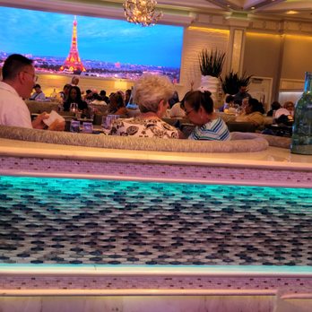 Oceano - Changing LED Screen Depicting the Eiffel Tower in Dining Room - Seafood Near Me - Reno, Nevada Oceano - Changing LED Screen Depicting the Eiffel Tower in Dining Room - Seafood Near Me - Reno, Nevada