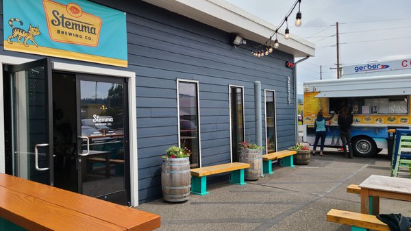 Stemma Brewing Company by null