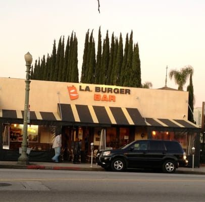 LA Burger Bar by null