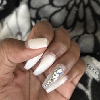 V Spa & Nail Studio - Day Spas Near Me - Waldorf, Maryland