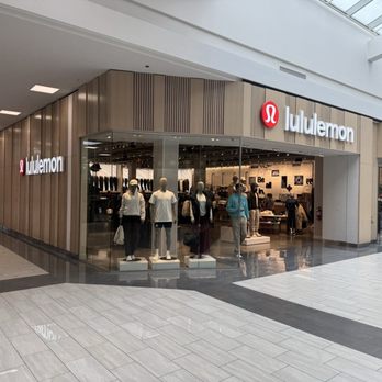Lululemon - Outside - Sports Wear Near Me - Tacoma, Washington Lululemon - Outside - Sports Wear Near Me - Tacoma, Washington