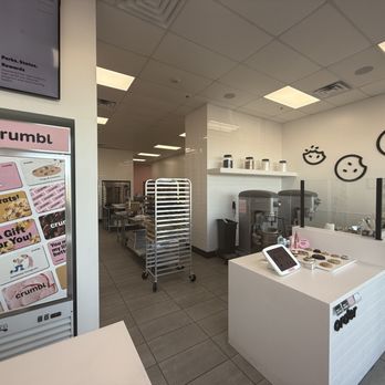 Crumbl - Golf Mill - Bakeries Near Me - Niles, Illinois