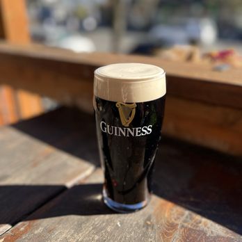Kangaroo & Kiwi - Guinness - Pubs Near Me - Seattle, Washington