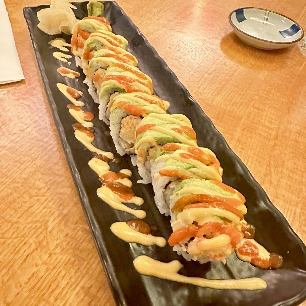 Tokyo House Restaurant - Mexican Roll - Sushi Bars Near Me - Everett, Washington