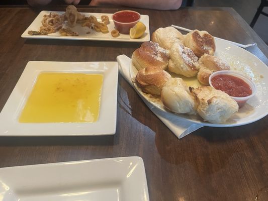 Zucca Bar & Pizzeria by null