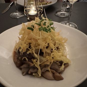 Casa de Linhares - Pasta with beef. - Fado Houses Near Me - Lisbon, 11 Casa de Linhares - Pasta with beef. - Fado Houses Near Me - Lisbon, 11