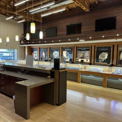 Feldmar Watch Company - Feldmar is a beautiful place to browse timepieces.