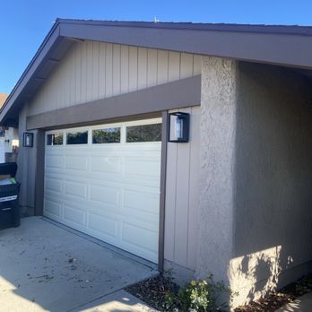 Rain Gutters and Painting - Front of house - Gutter Services Near Me Rain Gutters and Painting - Front of house - Gutter Services Near Me