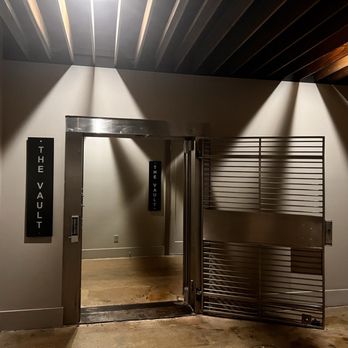 Mint House at the Reserve - Hotels Near Me - Nashville, Tennessee Mint House at the Reserve - Hotels Near Me - Nashville, Tennessee