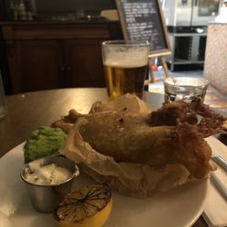 Green Goose - Fish and chips with an IPA