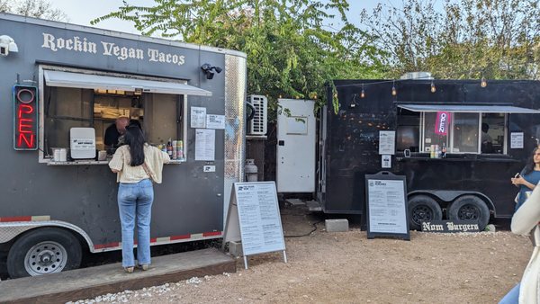 The Vegan Nom by null The Vegan Nom by null