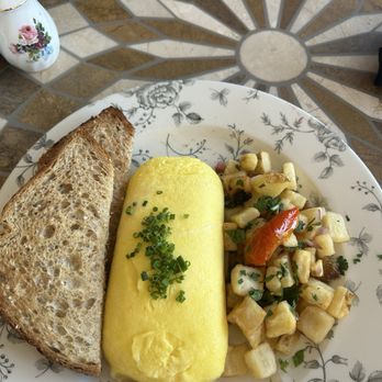 Little Hen - Omelette, which is not an omelette - Breakfast & Brunch Near Me - Weston, Florida