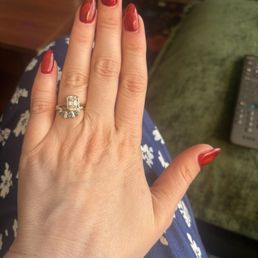 Burgundy cat eye hard gelx nails