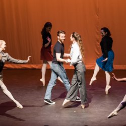 Rebelle Movement - Pointe classes for adults Photo credit: Hults Photography