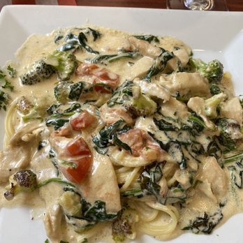 La Bella Tavola - Chicken Madonia - Italian Near Me - Gonzales, Texas