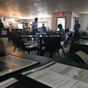 Mug Shots Coffee House & Eatery - Breakfast & Brunch Near Me - Syracuse, Indiana