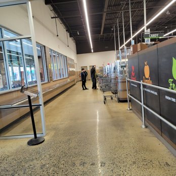 ALDI - Inside - Grocery Near Me - East Rutherford, New Jersey ALDI - Inside - Grocery Near Me - East Rutherford, New Jersey