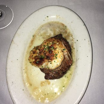 Ruth's Chris Steak House - 6oz with shrimp - Steakhouses Near Me - Pasadena, California