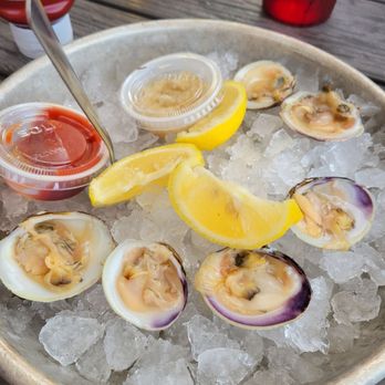Papa's Raw Bar - Clams - Seafood Near Me - Lighthouse Point, Florida Papa's Raw Bar - Clams - Seafood Near Me - Lighthouse Point, Florida
