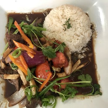 Mancora Peruvian Cuisine - Lomo salteado - Peruvian Near Me - Alhambra, California
