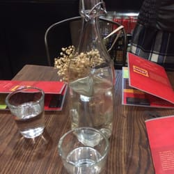 Frëims - Aquí no le niegan un vaso de agua a nadie :)