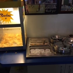 Hacienda Market & Snack Bar - Self serve salsa bar.