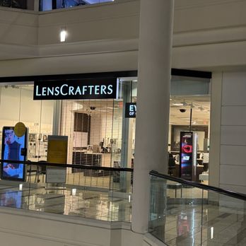 LensCrafters - Outside - Optometrists Near Me - Redondo Beach, California