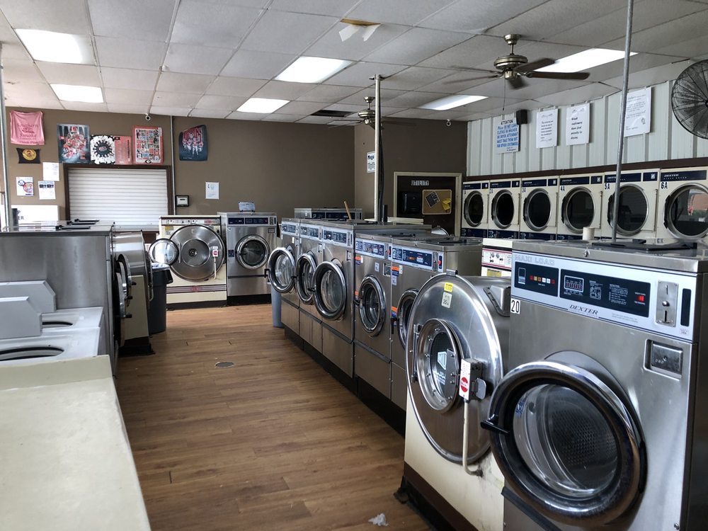 CINDY’S LAUNDROMAT Updated October 2024 245 Hawthorne Ave, Athens