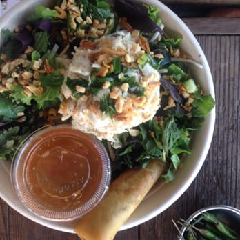 East Borough - Lemon grass chicken vermicelli - Vietnamese Near Me - Costa Mesa, California