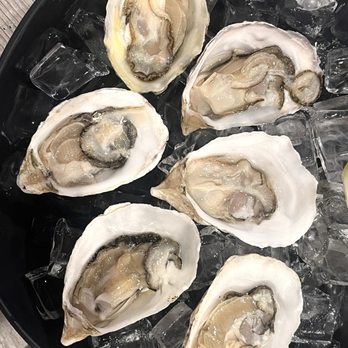 Bengee Sushi - Kusshi Oyster - Japanese Near Me - Chino, California