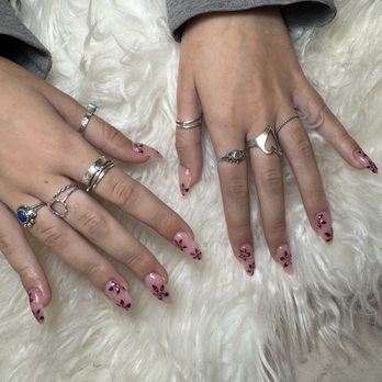 The Lounge Nail Spa - Nail Salons Near Me - Oakland, California The Lounge Nail Spa - Nail Salons Near Me - Oakland, California