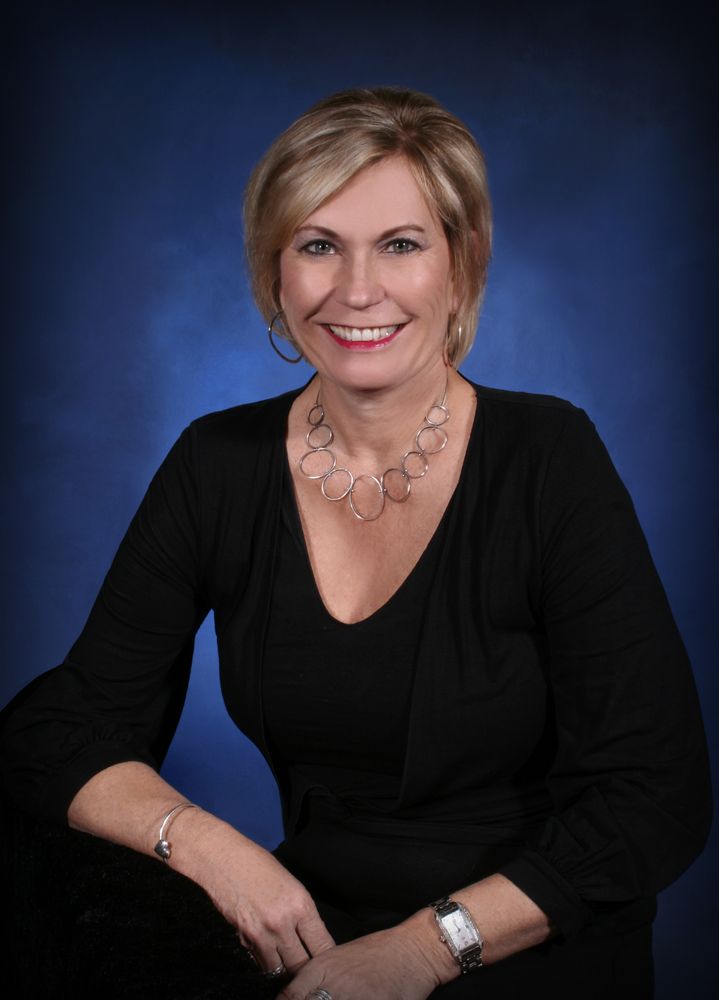 SALLY PICCIUTO SEVEN GABLES REAL ESTATE 41 Photos 12651 Newport