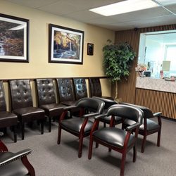 Francis W Teng, MD - Advanced Surgical Care - Waiting area