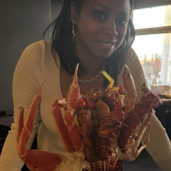 Deluxe Fun Dining - Deluxe Seafood Bloody Mary - Bars Near Me - Charlotte, North Carolina Deluxe Fun Dining - Deluxe Seafood Bloody Mary - Bars Near Me - Charlotte, North Carolina